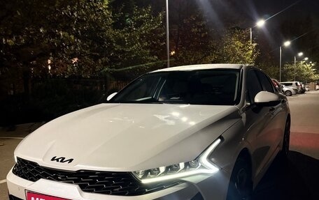 KIA K5, 2021 год, 3 100 000 рублей, 1 фотография