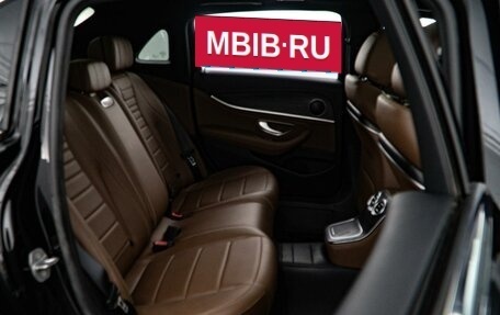 Mercedes-Benz E-Класс, 2022 год, 4 459 999 рублей, 7 фотография