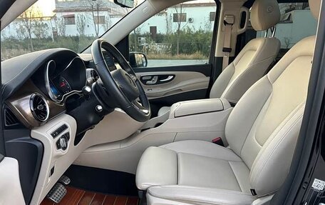 Mercedes-Benz V-Класс, 2022 год, 6 290 133 рублей, 9 фотография