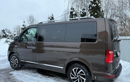 Volkswagen Caravelle T6 рестайлинг, 2019 год, 3 100 000 рублей, 3 фотография