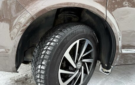 Volkswagen Caravelle T6 рестайлинг, 2019 год, 3 100 000 рублей, 6 фотография