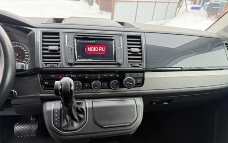 Volkswagen Caravelle T6 рестайлинг, 2019 год, 3 100 000 рублей, 10 фотография