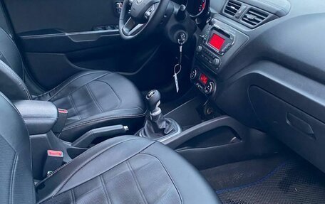 KIA Rio III рестайлинг, 2013 год, 680 000 рублей, 13 фотография