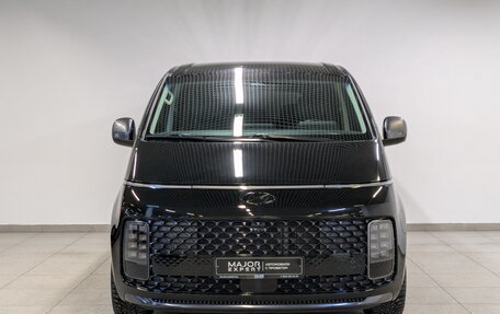 Hyundai Staria, 2022 год, 4 250 000 рублей, 2 фотография