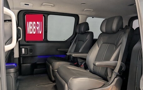 Hyundai Staria, 2022 год, 4 250 000 рублей, 12 фотография