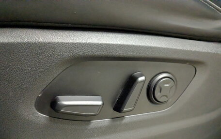 Hyundai Staria, 2022 год, 4 250 000 рублей, 22 фотография