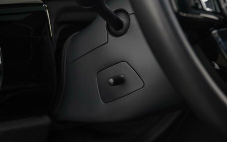 Rolls-Royce Cullinan, 2019 год, 29 499 050 рублей, 32 фотография