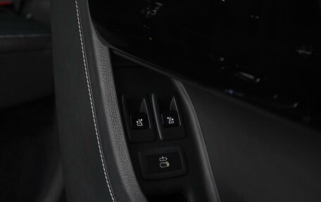 Rolls-Royce Cullinan, 2019 год, 29 499 050 рублей, 26 фотография