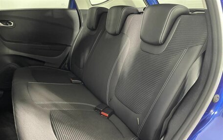 Renault Kaptur I рестайлинг, 2021 год, 1 699 000 рублей, 23 фотография