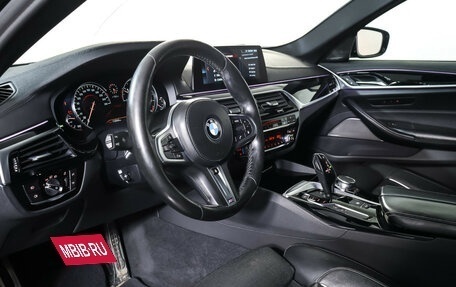 BMW 5 серия, 2017 год, 4 290 000 рублей, 15 фотография