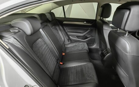 Volkswagen Passat B8 рестайлинг, 2018 год, 2 295 000 рублей, 16 фотография