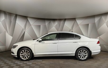 Volkswagen Passat B8 рестайлинг, 2018 год, 2 295 000 рублей, 5 фотография