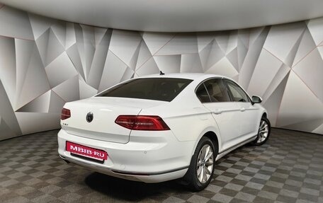 Volkswagen Passat B8 рестайлинг, 2018 год, 2 295 000 рублей, 2 фотография