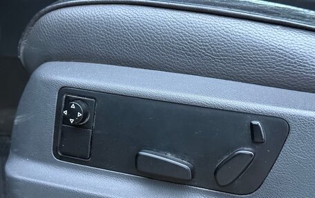 Volkswagen Touareg III, 2003 год, 550 000 рублей, 13 фотография