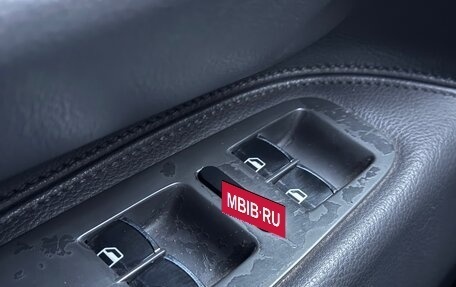 Volkswagen Touareg III, 2003 год, 550 000 рублей, 19 фотография