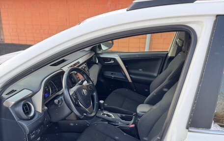 Toyota RAV4, 2014 год, 2 050 000 рублей, 9 фотография