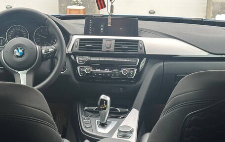 BMW 3 серия, 2020 год, 3 300 000 рублей, 6 фотография