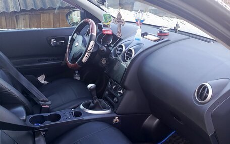 Nissan Qashqai, 2010 год, 850 000 рублей, 16 фотография