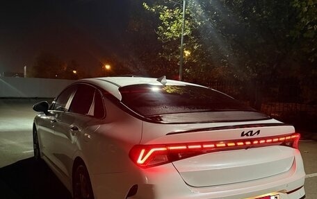 KIA K5, 2021 год, 3 100 000 рублей, 2 фотография