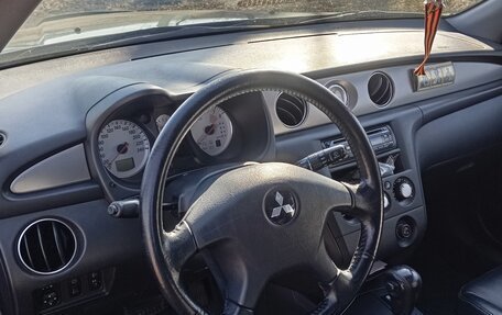 Mitsubishi Outlander III рестайлинг 3, 2005 год, 840 000 рублей, 14 фотография