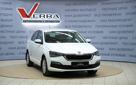 Skoda Rapid II, 2021 год, 1 470 000 рублей, 3 фотография