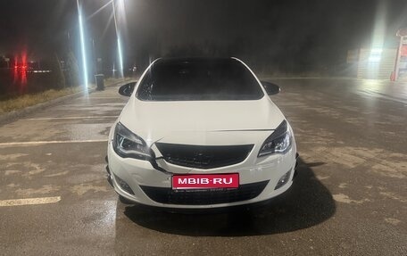 Opel Astra J, 2010 год, 510 000 рублей, 1 фотография