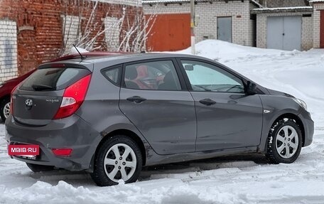 Hyundai Solaris II рестайлинг, 2012 год, 630 000 рублей, 4 фотография