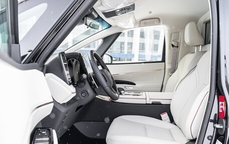 Lexus LM, 2025 год, 19 550 000 рублей, 11 фотография