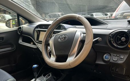 Toyota Aqua I, 2014 год, 1 150 000 рублей, 4 фотография