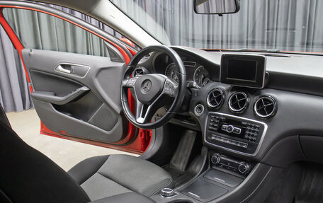 Mercedes-Benz A-Класс, 2013 год, 1 380 000 рублей, 11 фотография