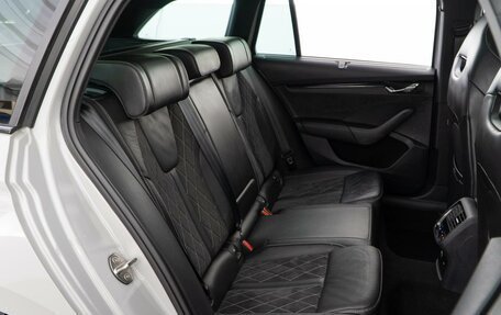 Skoda Octavia RS, 2021 год, 5 274 444 рублей, 9 фотография