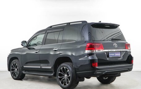 Toyota Land Cruiser 200, 2018 год, 5 649 999 рублей, 2 фотография