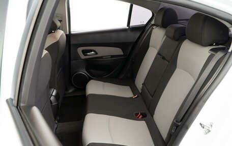 Chevrolet Cruze II, 2013 год, 923 999 рублей, 9 фотография