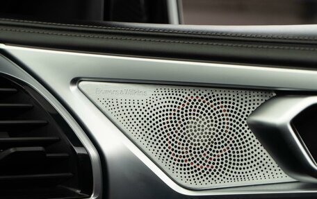 BMW 8 серия, 2019 год, 9 458 888 рублей, 18 фотография