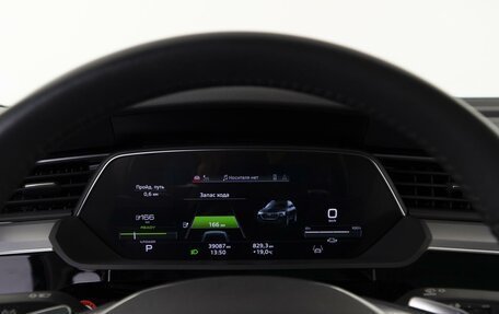 Audi e-tron Sportback I, 2020 год, 5 599 444 рублей, 34 фотография