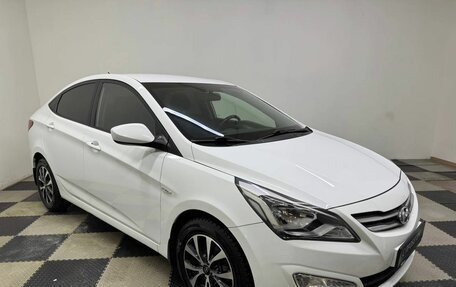 Hyundai Solaris II рестайлинг, 2014 год, 930 000 рублей, 3 фотография