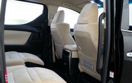 Toyota Vellfire II, 2019 год, 4 449 999 рублей, 13 фотография