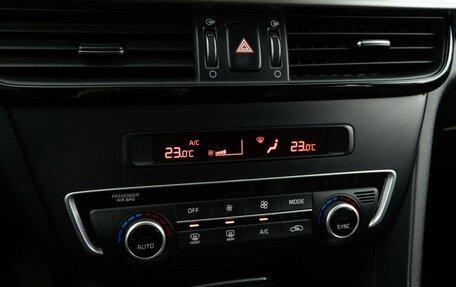 KIA Optima IV, 2018 год, 1 727 444 рублей, 14 фотография