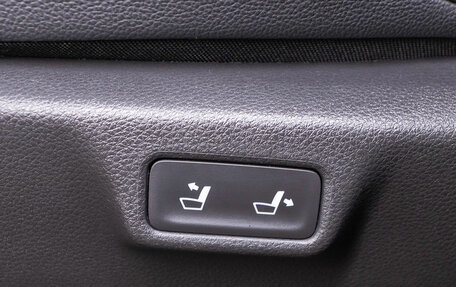 KIA Carnival, 2020 год, 3 300 000 рублей, 13 фотография