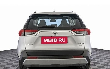 Toyota RAV4, 2025 год, 4 550 000 рублей, 6 фотография