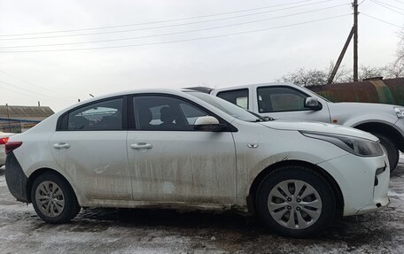 KIA Rio IV, 2017 год, 820 000 рублей, 4 фотография