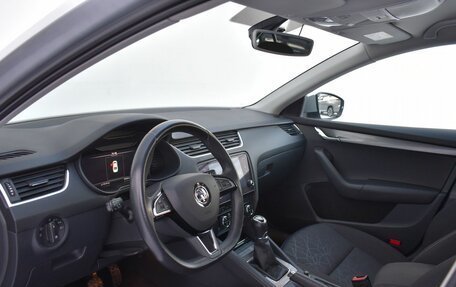 Skoda Octavia, 2018 год, 1 695 000 рублей, 22 фотография