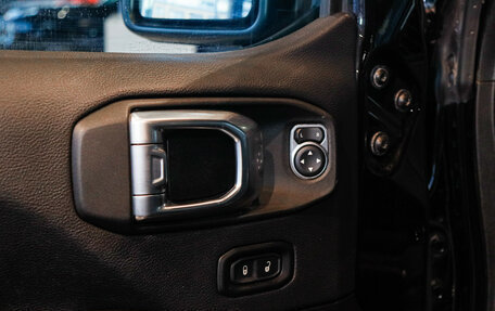 Jeep Gladiator, 2022 год, 5 250 000 рублей, 20 фотография