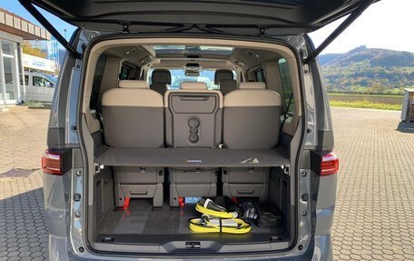 Volkswagen Multivan, 2025 год, 11 990 000 рублей, 8 фотография