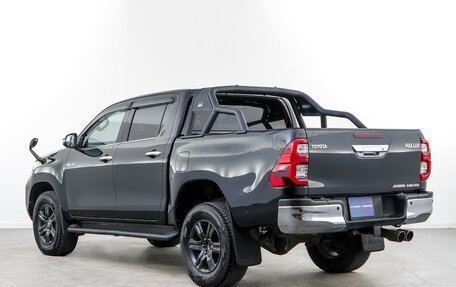 Toyota Hilux VIII, 2021 год, 3 749 999 рублей, 2 фотография