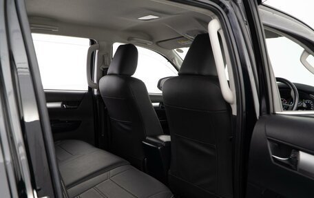 Toyota Hilux VIII, 2021 год, 3 749 999 рублей, 12 фотография