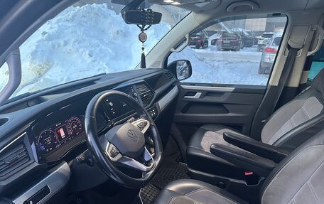 Volkswagen Multivan T6 рестайлинг, 2021 год, 5 250 000 рублей, 6 фотография