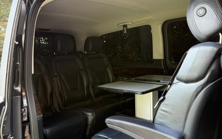 Mercedes-Benz V-Класс, 2014 год, 2 800 000 рублей, 23 фотография