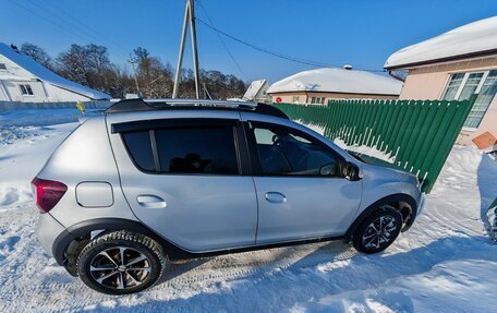 Renault Sandero II рестайлинг, 2016 год, 650 000 рублей, 3 фотография