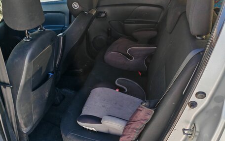 Renault Sandero II рестайлинг, 2016 год, 650 000 рублей, 8 фотография